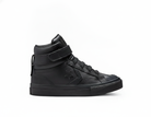 Zapatilla Urbana Niños Negro Monocromático con Correa